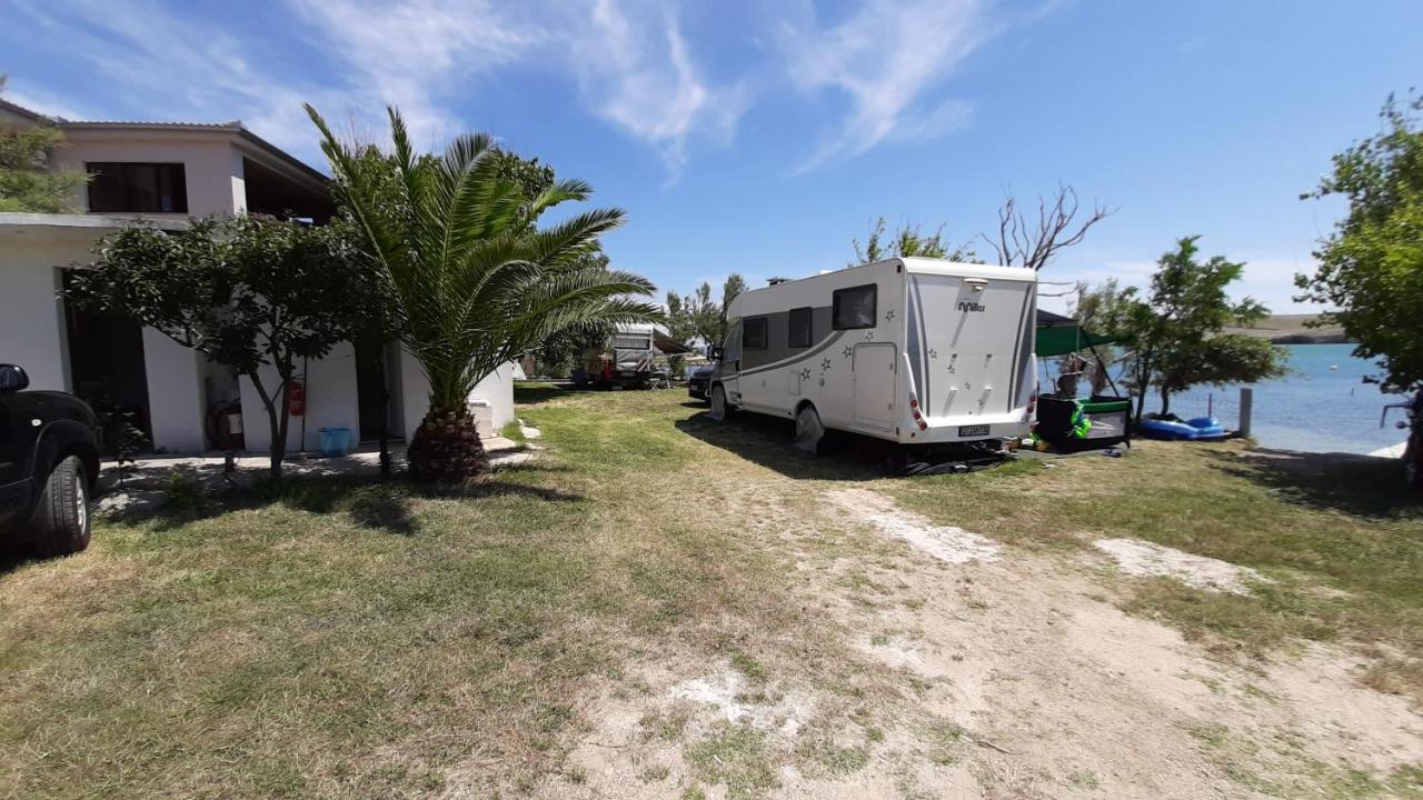 Camp Pere Hotel Pag Town Exterior foto